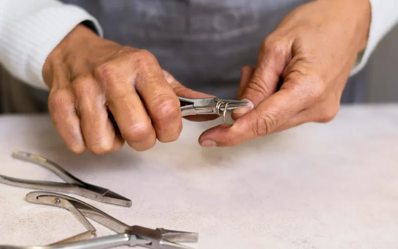 Los Mejores Cortaúñas para Personas Mayores: Guía Amigable y Completa