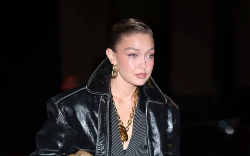 Gigi Hadid Sorprende con un Radiante Cambio de Look: Cabello Negro y Corte Bob